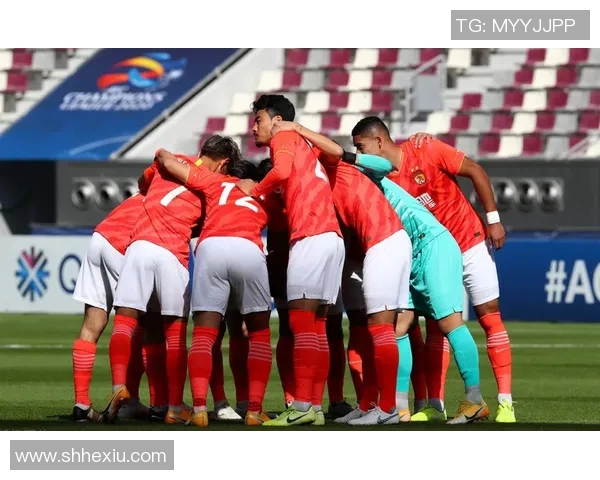 赛后分析广州队与成都队的战术配合与表现总结 赛后分析广州队与成都队的战术配合与表现总结