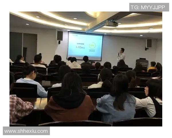 重庆飞盘队战术解析：深入探讨盯防策略与实战应用