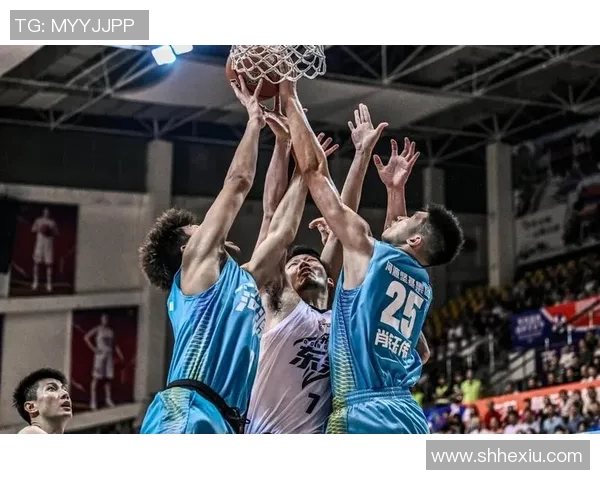 2006年八一队与广东队激战回顾：篮球赛场上的巅峰对决与经典瞬间