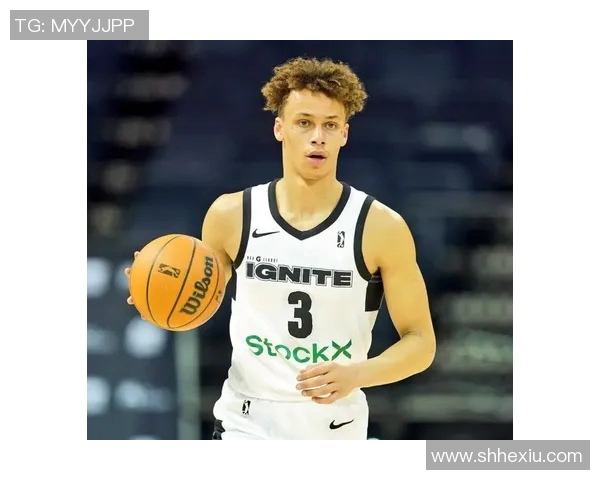 戴森丹尼尔斯的崛起之路：从青涩新秀到篮球明星的蜕变