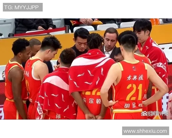 新疆队与辽宁队激战正酣争夺季后赛席位的关键对决即将上演 新疆队与辽宁队激战正酣争夺季后赛席位的关键对决即将上演