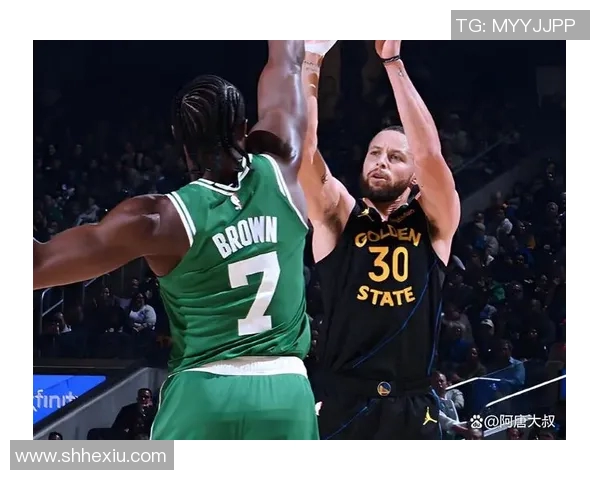 2006至2007赛季勇士逆袭小牛的传奇对决与背后的故事解析